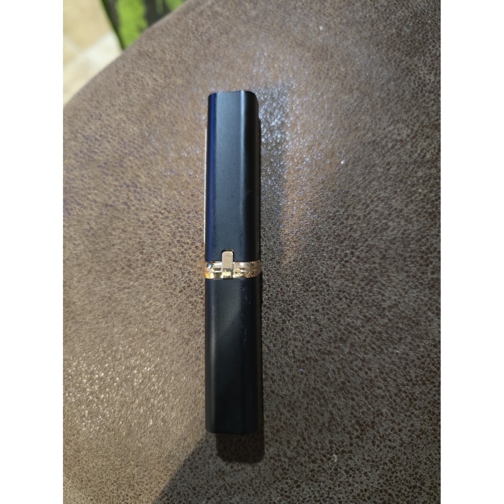 L'Oreal Colour Riche Intense Volume Matte Lipstick (0.06oz/1.8g) #163 Le Coral